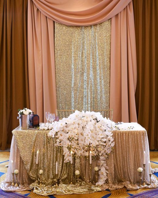 Оформление свадьбы в золоте