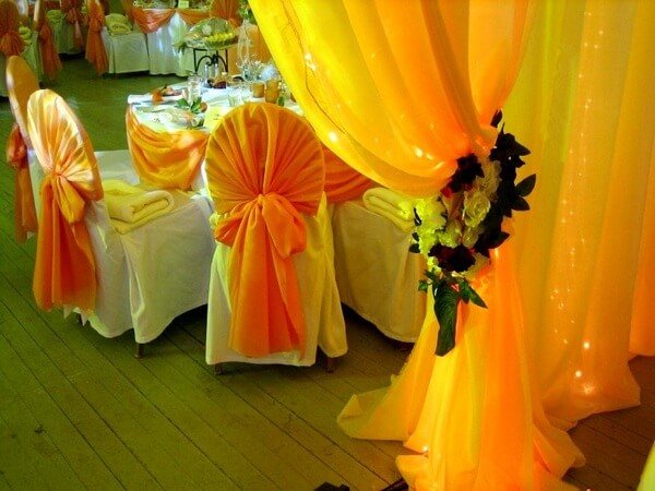 оранжевая свадьба