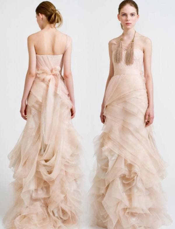 Пепельно розовое свадебное платье