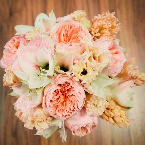 персиковый букет невесты