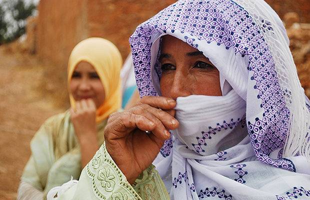 Первая брачная ночь в Африке: безумные обычаи и странные традиции (16 фото)