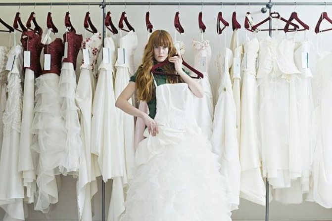 Платье на прокат для бюджетной свадьбы