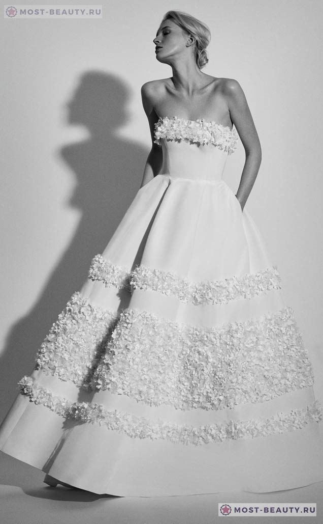 Платье от Sebastian Faena