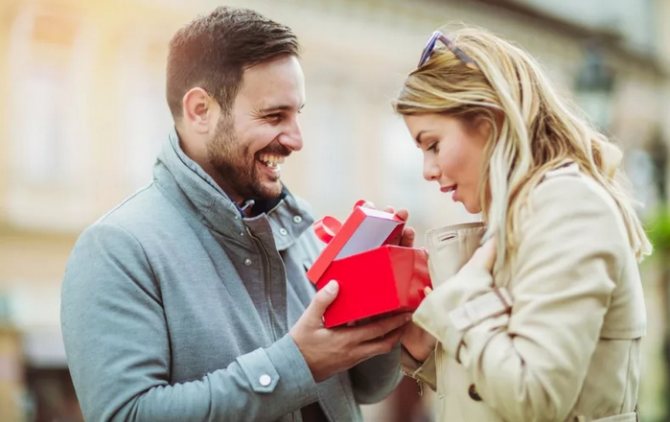 подарок жене