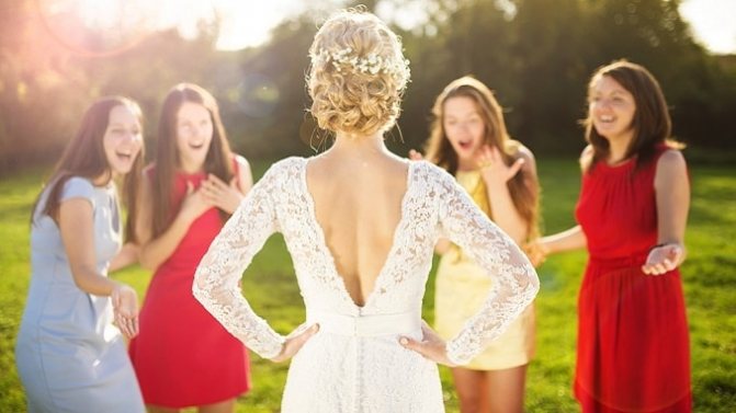 Поздравление с днем свадьбы подруге