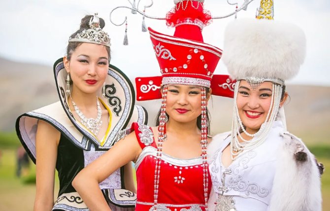 праздничные костюмы бурятов