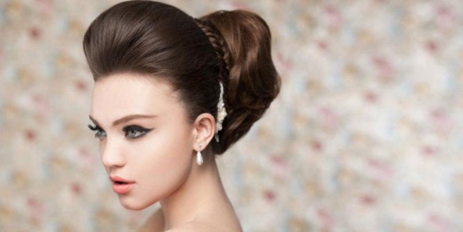 Прическа Бабетта