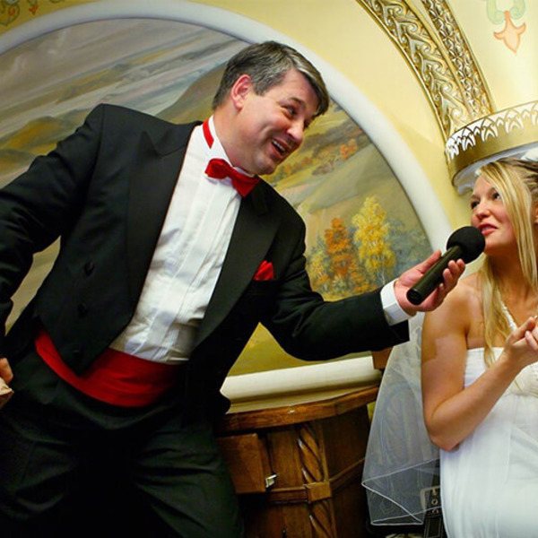 прикольные поцелуи на свадьбу
