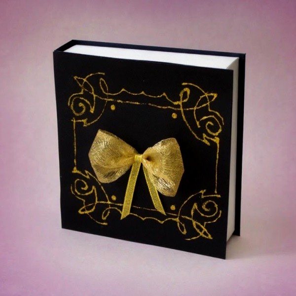 принято дарить свадебные подарки друг другу