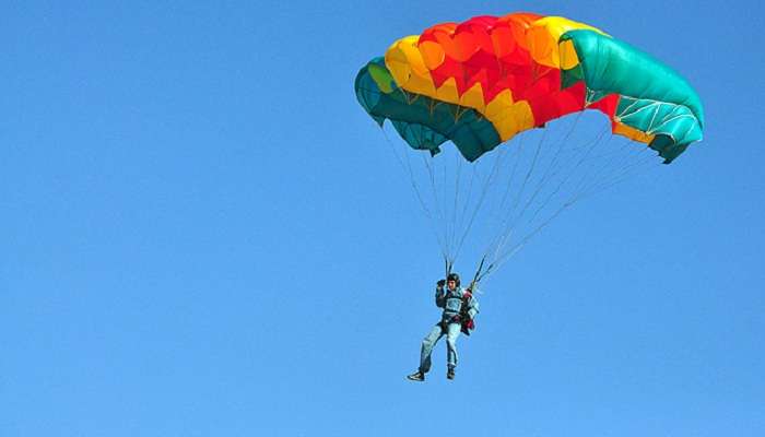 Прыжок с парашютом