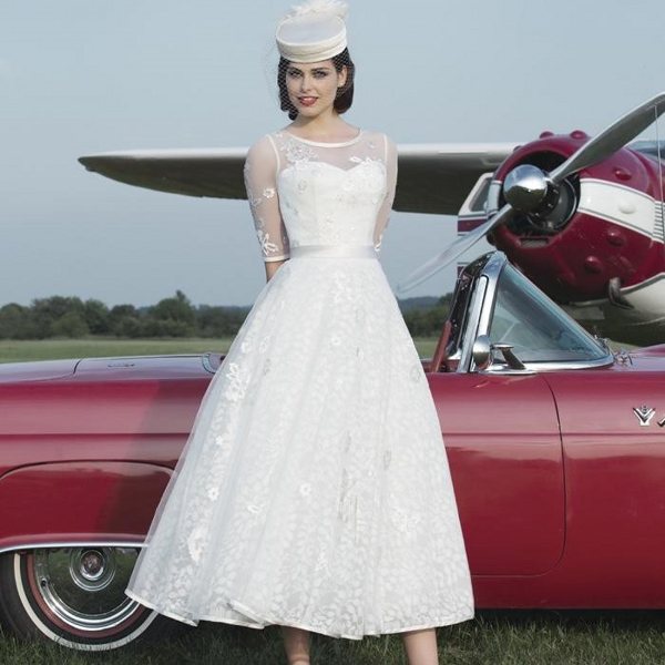 Пышное свадебное платье в стиле ретро