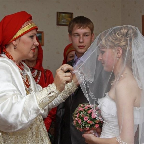 роль свахи на свадьбе со стороны жениха