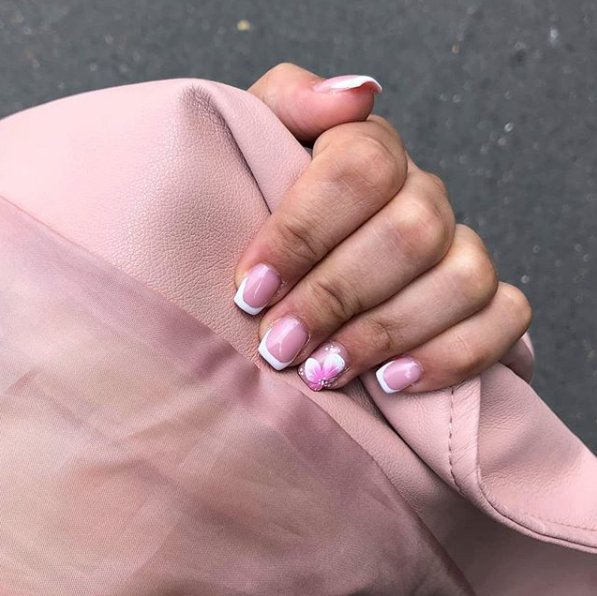 розовый френч