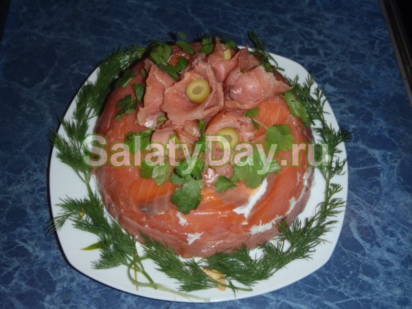 Рыбный торт-салат
