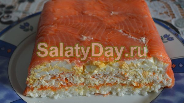 Салат «Слоеный» с красной рыбой