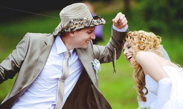 Сценарий свадьбы без тамады для самых близких и родных. Конкурсы, игры в узком кругу дома