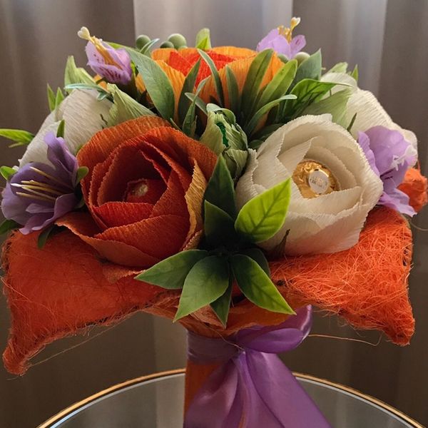 съедобный букет оранжевого цвета на свадьбу