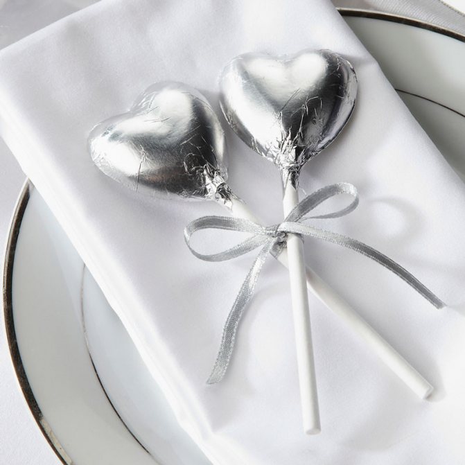 сердечки из фольги на палочке