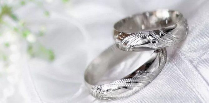 серебряные кольца