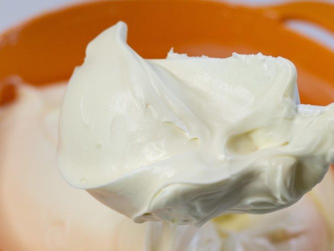 Шоколадный крем-чиз, который не тает и не течет - фото