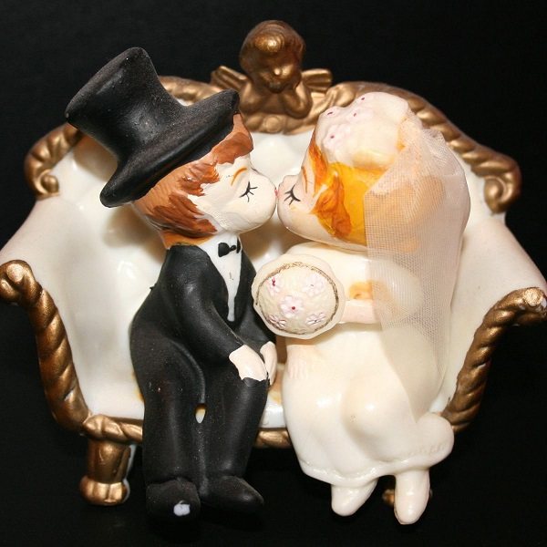 статэутка из фарфора для супругов на 20 лет свадьбы