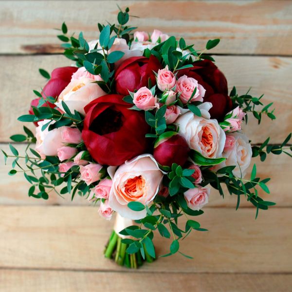 стильный букет невесты