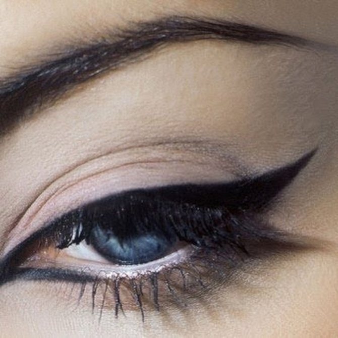 Стрелки в стиле одри хепберн