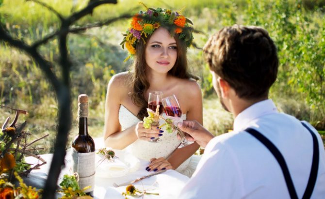 свадьба у озера