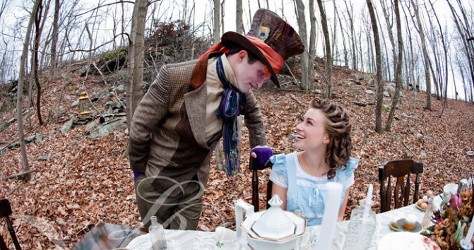 Свадьба в стиле Алисы в стране чудес