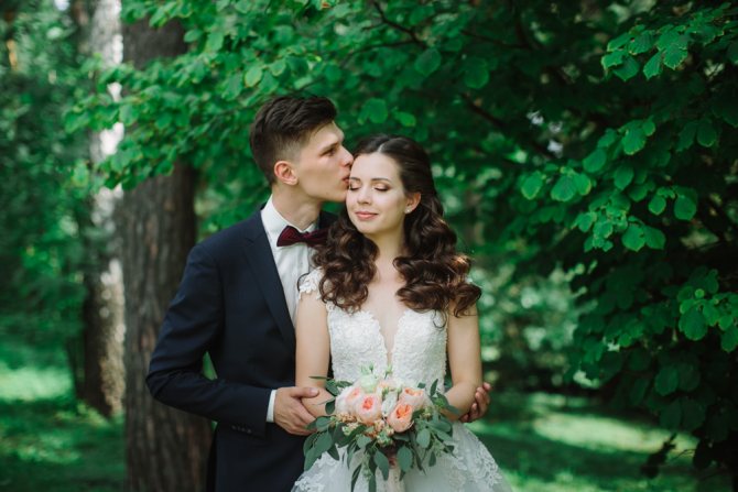Свадебная фотосессия в усадьбе Кузьминки (фото)