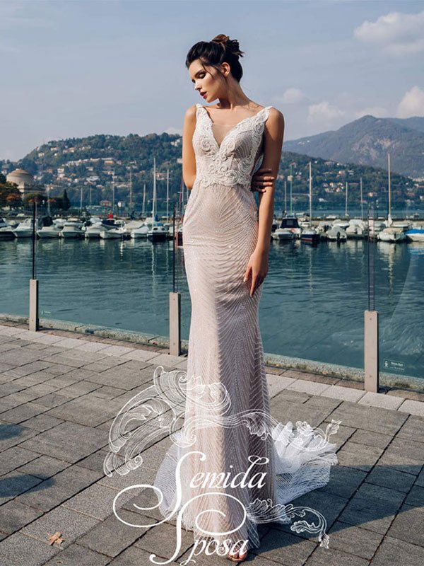 Свадебное платье-футляр