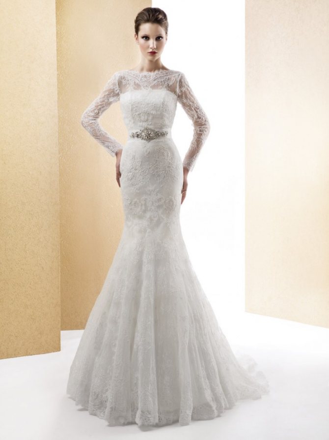 Свадебное платье рыбка: кружевные фасоны со шлейфом, открытой спиной и рукавами