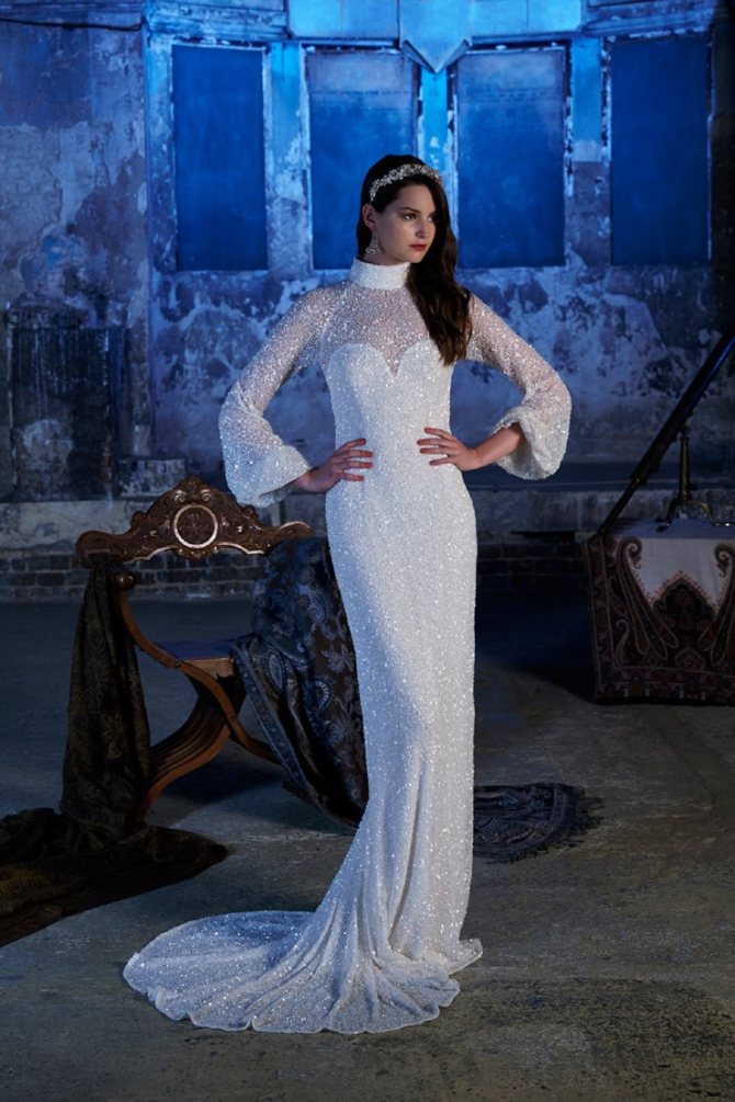 Свадебное платье рыбка: кружевные фасоны со шлейфом, открытой спиной и рукавами