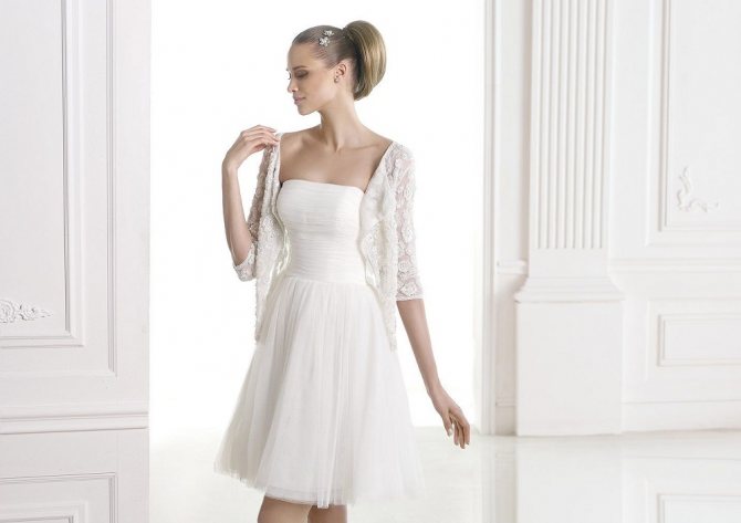 Свадебное платье с корсетом