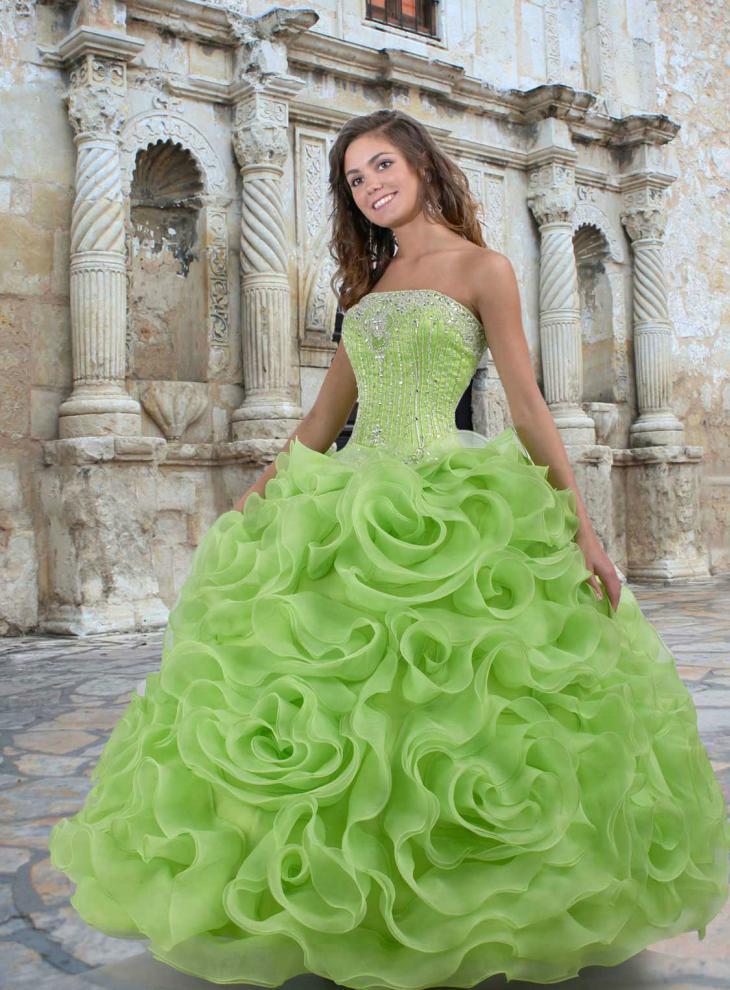 свадебные платья зеленого цвета фото