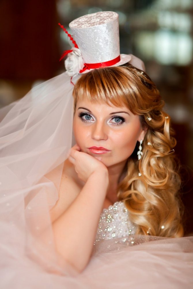 Свадебные шляпки - фото оригинальных головных уборов невесты