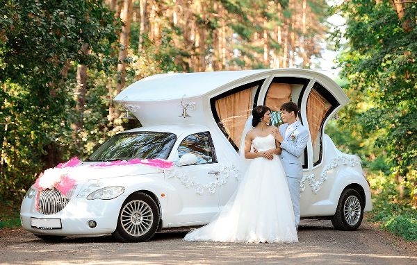 свадебный автомобиль