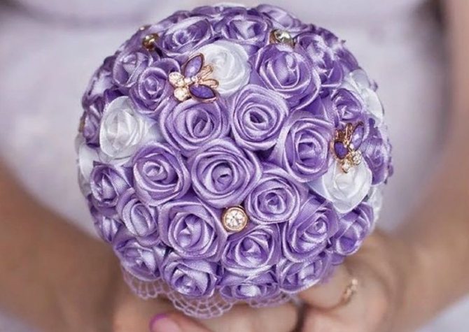 Свадебный букет из лент