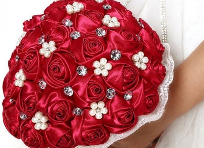 Свадебный букет из лент