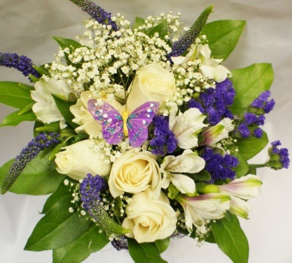 свадебный букет из роз в стиле Натуральность