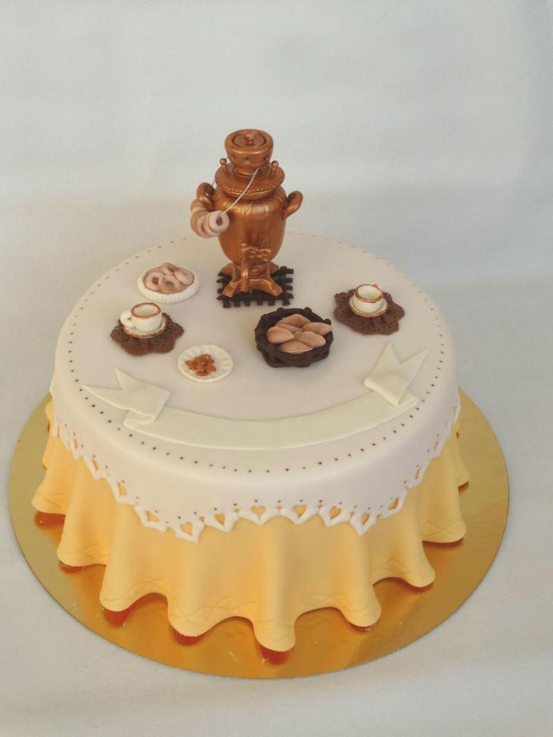 свадебный торт