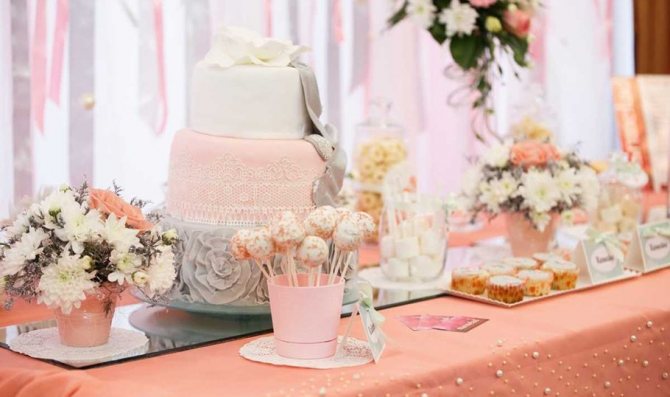 свадебный торт