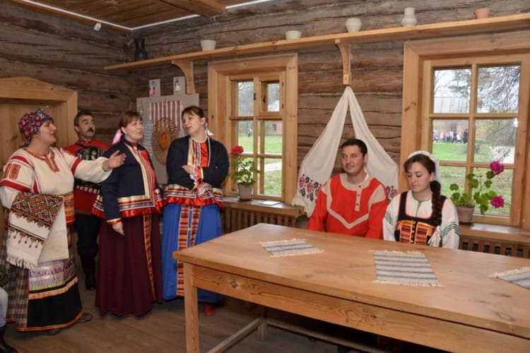 Сватовство в России