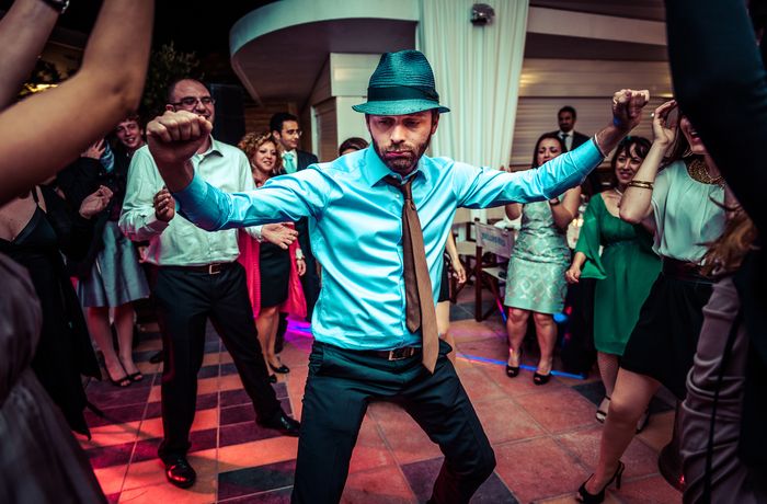 танец друзей жениха на свадьбе в тельняшках 3