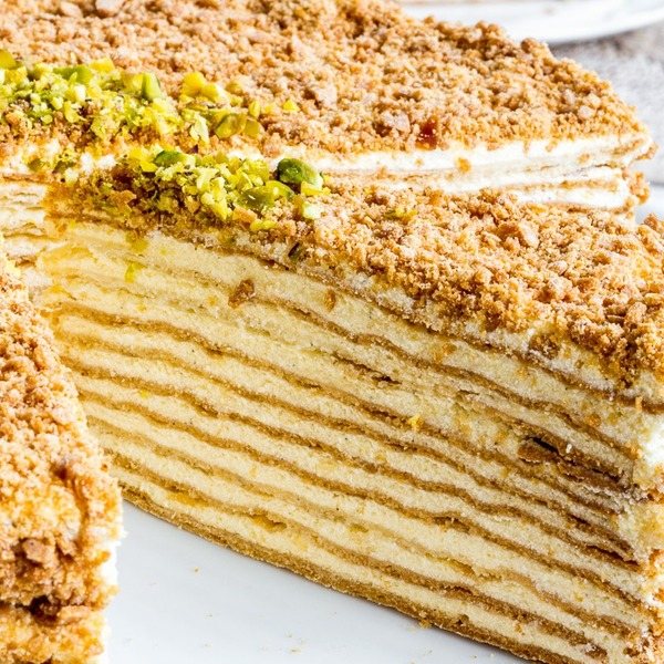 торт домашнего приготовления на свадьбу