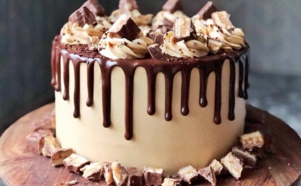 Торт на 25 лет девушке. Фото прикольный, кремовый, нежный