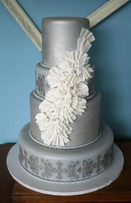 Торт на жестяную свадьбу (8 лет)