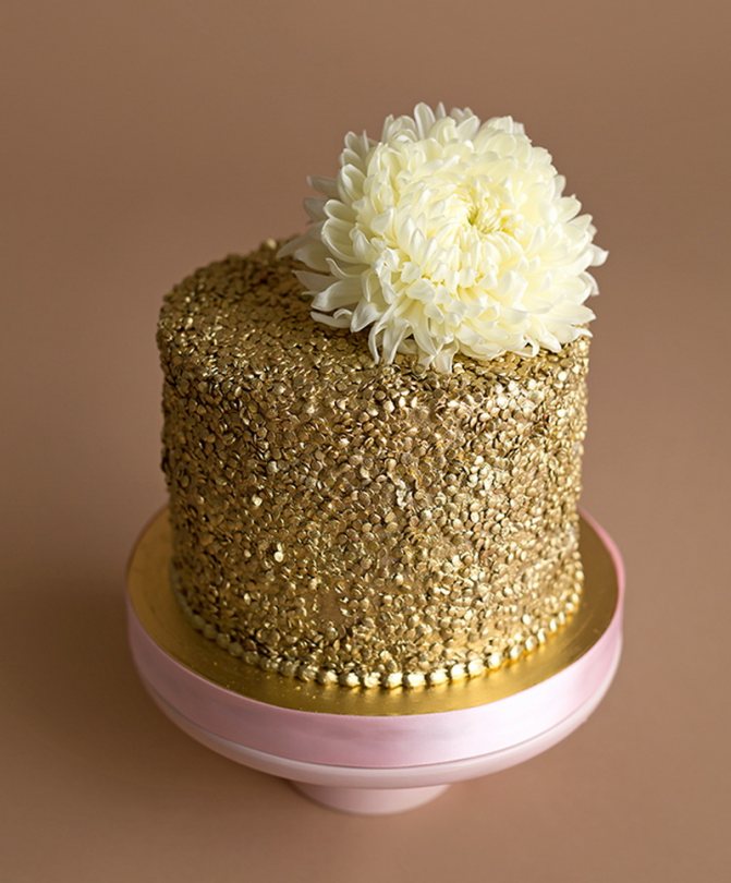 Торт на золотую свадьбу