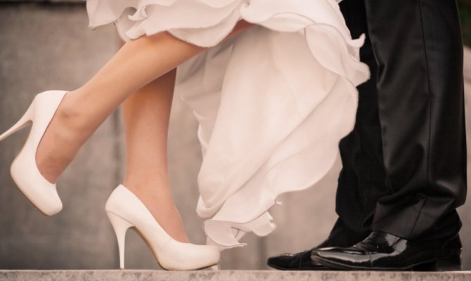 туфли к свадебному платью цвета