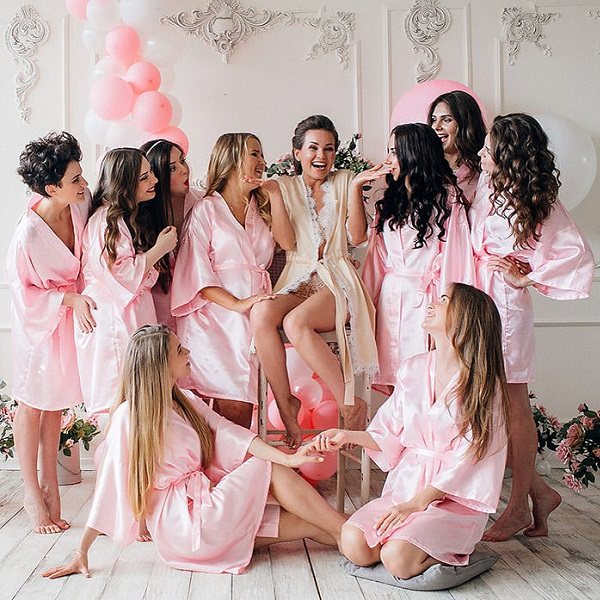 вечеринка на девичник у невесты дома